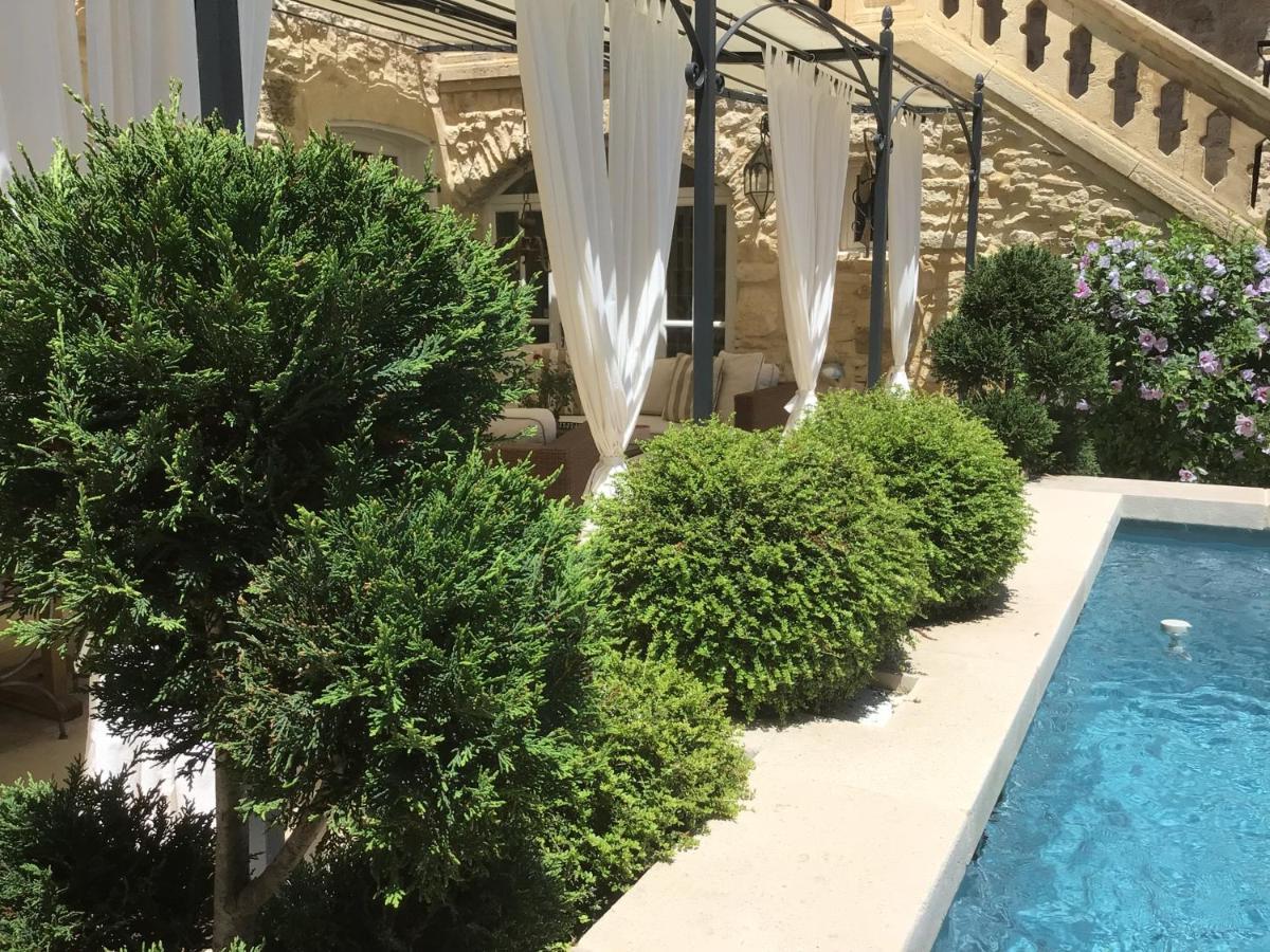 فالانس Mas Des Mourgues 2 - Chambres D'Hotes De Charme A Castelnau-Valence المظهر الخارجي الصورة