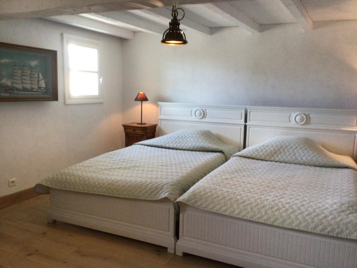 فالانس Mas Des Mourgues 2 - Chambres D'Hotes De Charme A Castelnau-Valence المظهر الخارجي الصورة